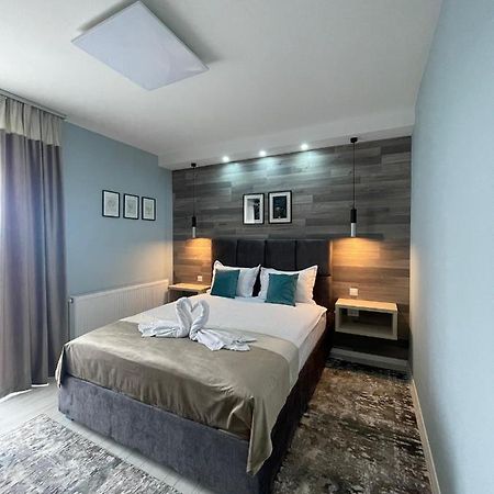 Voyage Cubic Adults Only Lägenhet Sibiu Exteriör bild