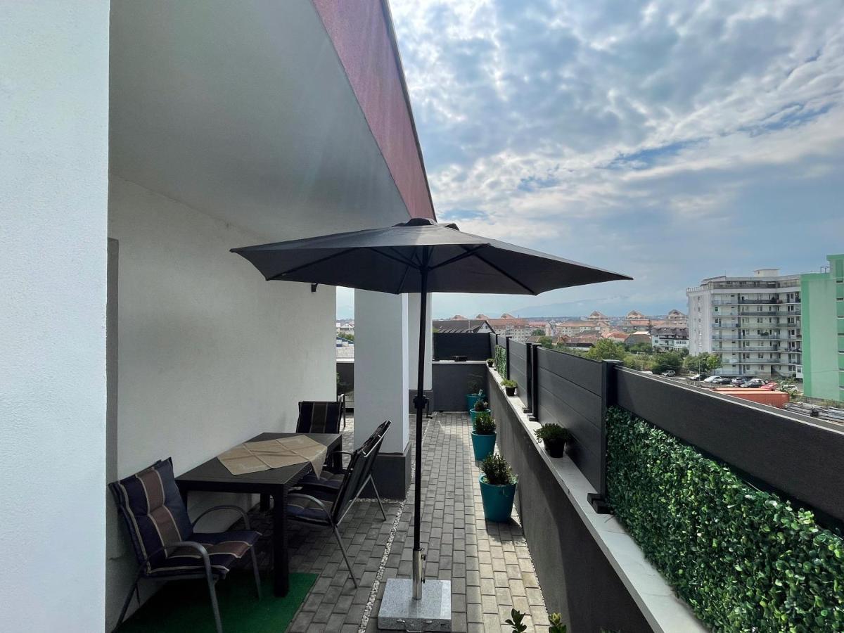 Voyage Cubic Adults Only Lägenhet Sibiu Exteriör bild
