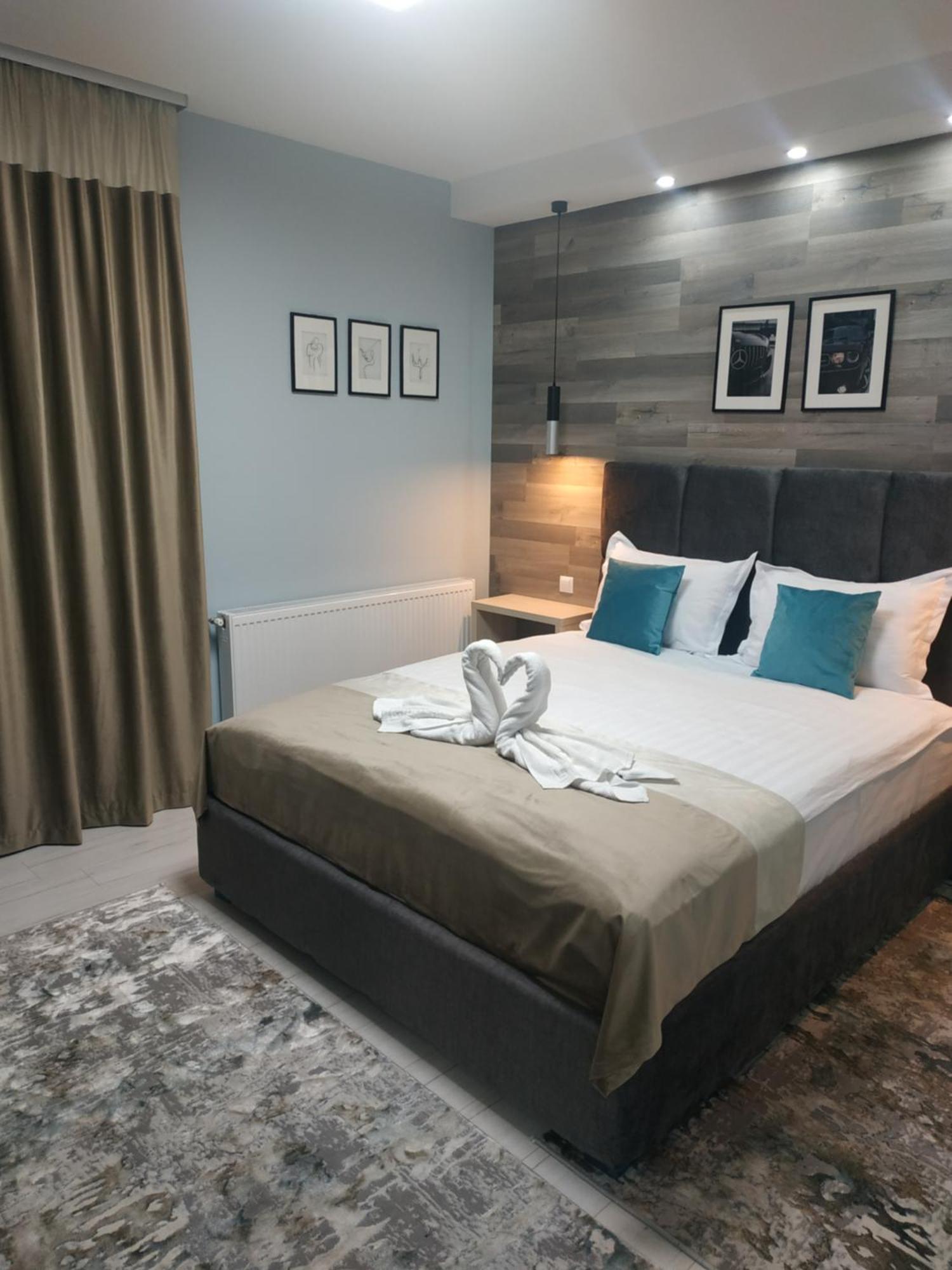 Voyage Cubic Adults Only Lägenhet Sibiu Exteriör bild